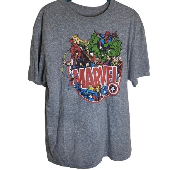 Marvel Other - Marvel graphic tee‎ size Large
